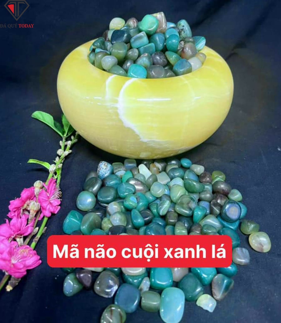 Đá thạch anh vụn mã não cuội xanh lá